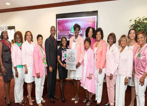 AKAs hold bench dedication